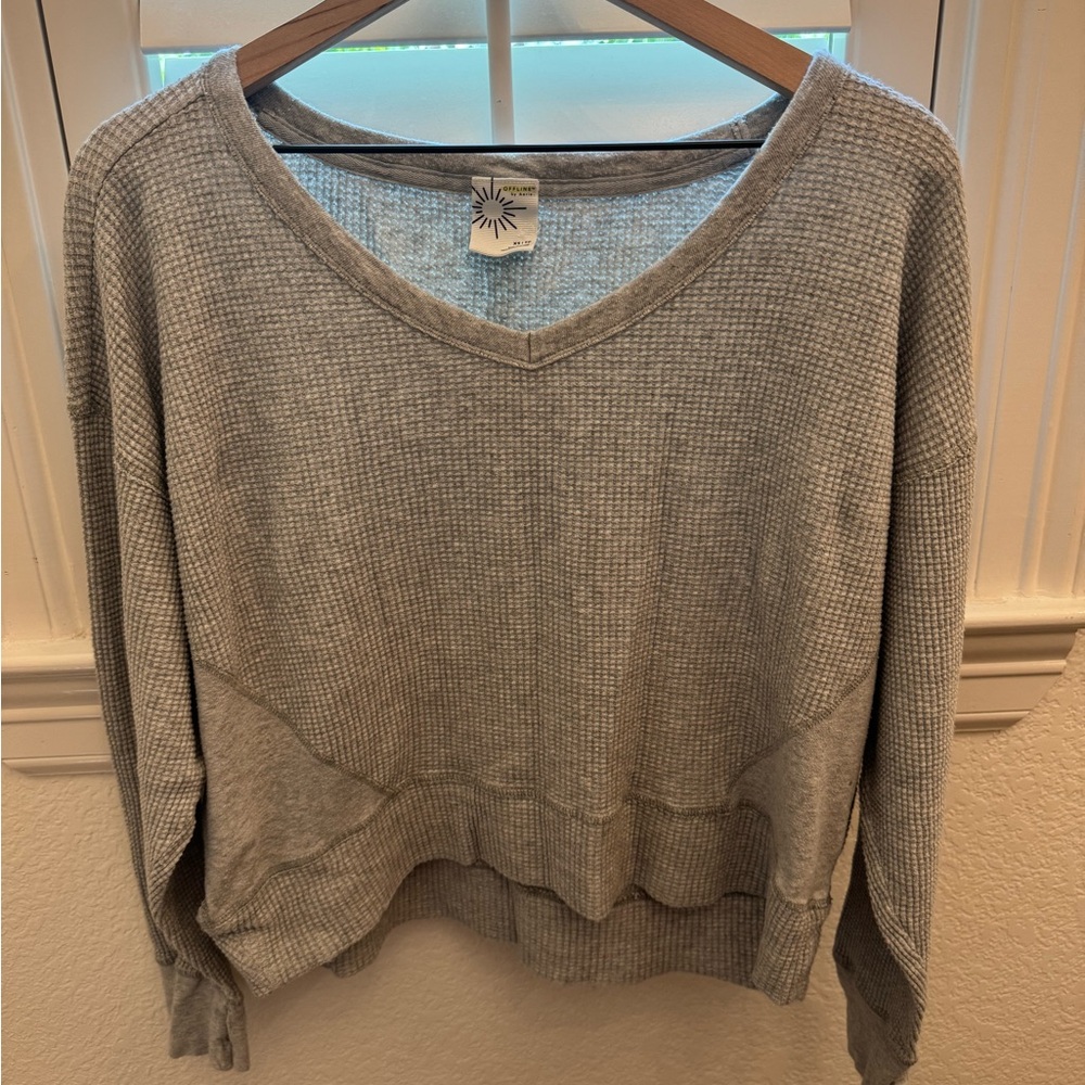Gray V-Neck Waffle Knit Sweater American Eagle Size XS oversized!